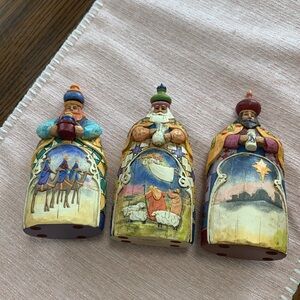 Heartwood Creek Wood Carved Nativity: Wisemen Figurines